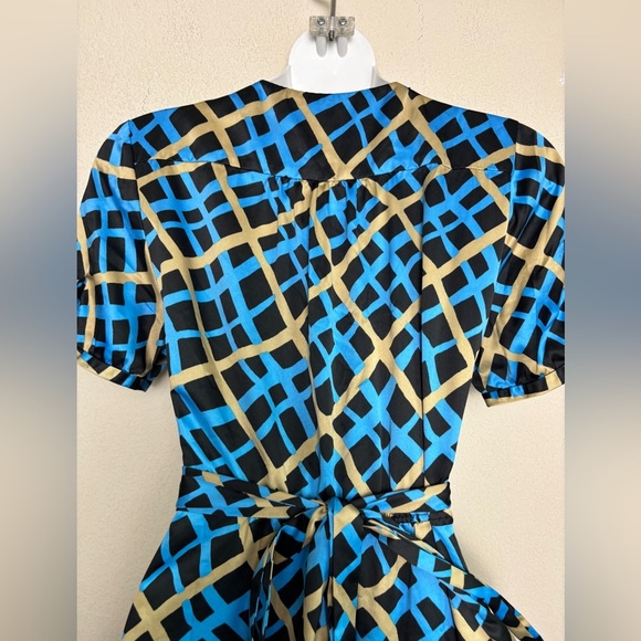 Banana Republic Blue & Tan Abstract Geometric Plaid Silky Feel Wrap Dress 4 - Picture 8 of 11